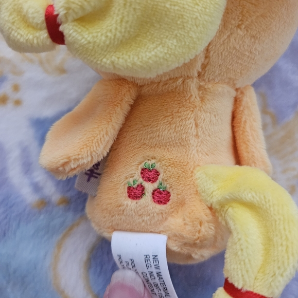 My Little Pony Applejack itty bitty plush from Hallmark - Picture 3 of 3